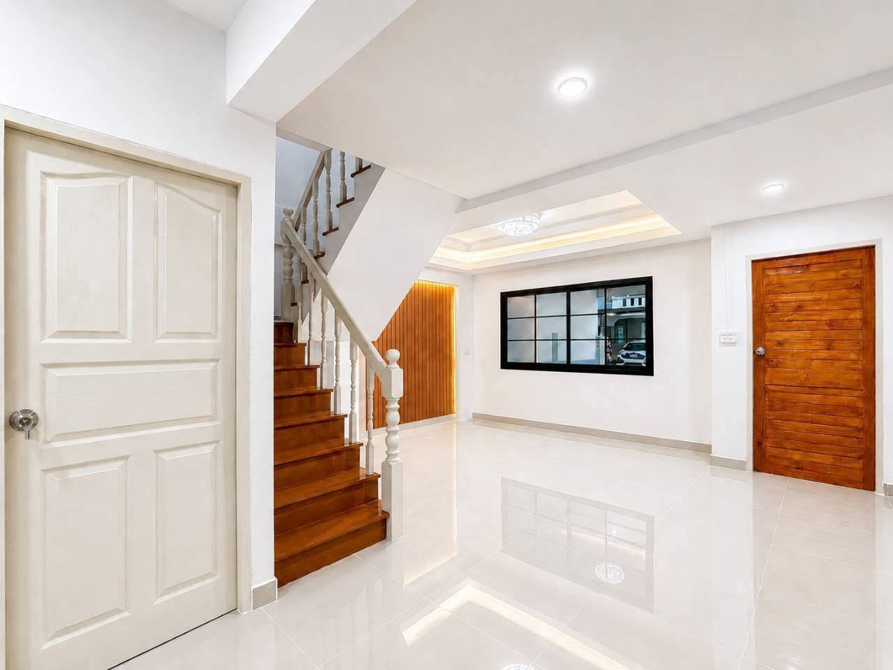 หมู่บ้านแสงตะวัน รังสิต – คลอง11