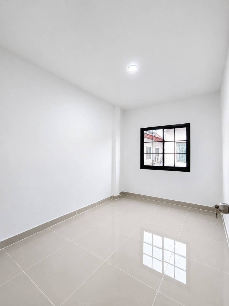 หมู่บ้านแสงตะวัน รังสิต – คลอง11